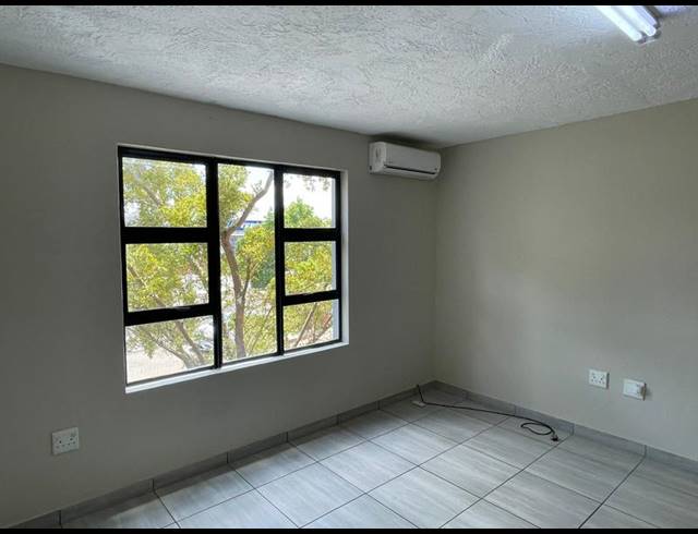 INDUSTRIAL PROPERTY TO RENT IN HENNOPSPARK